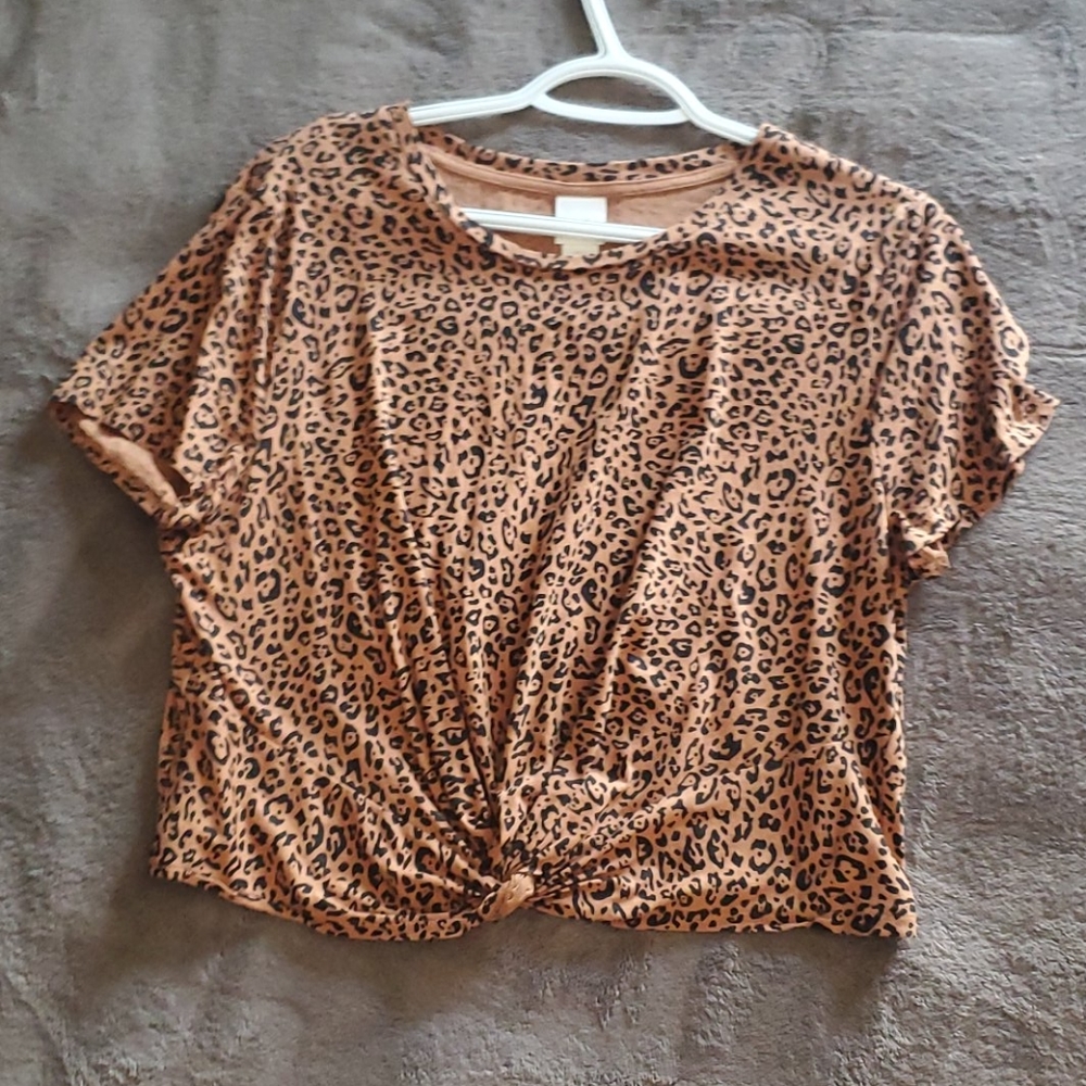Crop top